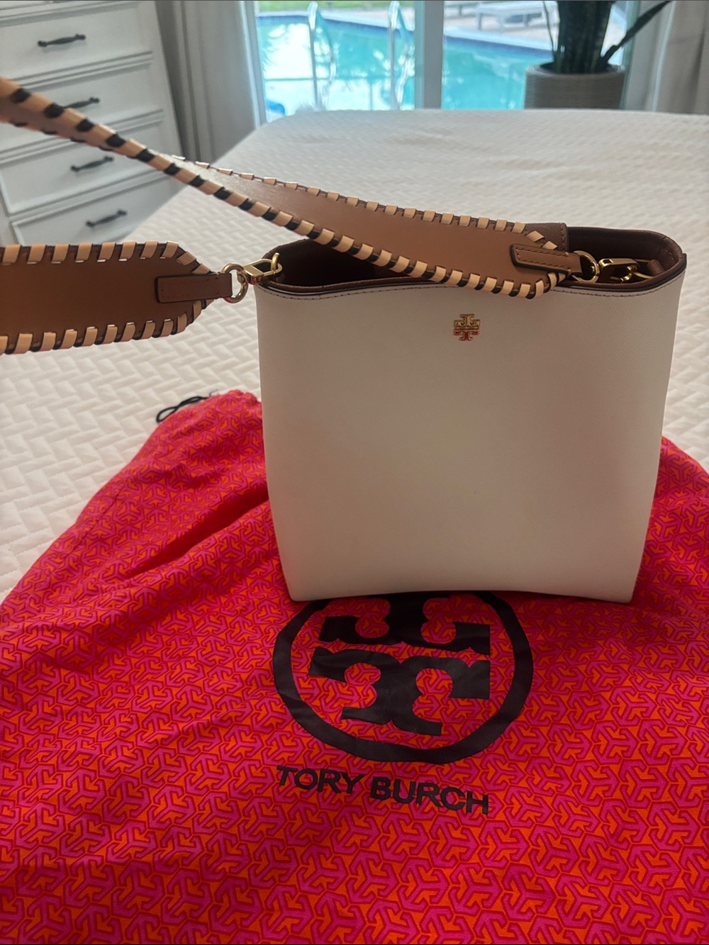 Tory Burch Emerson Bucket Bag
